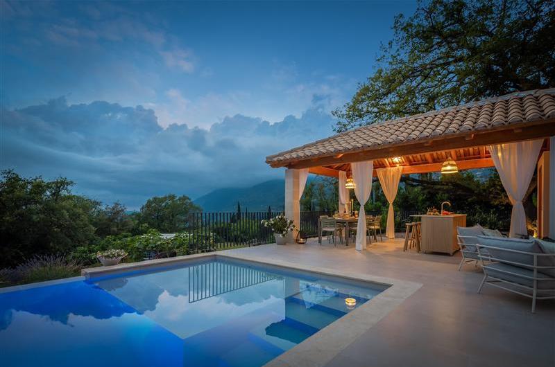 3 bedroom countryside villa with pool near Gruda, Konavle, sleeps 6