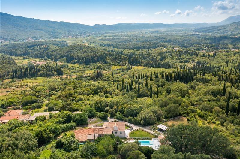 3 bedroom countryside villa with pool near Gruda, Konavle, sleeps 6