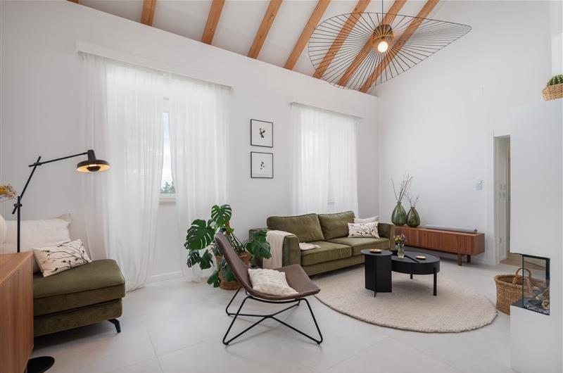 3 bedroom countryside villa with pool near Gruda, Konavle, sleeps 6