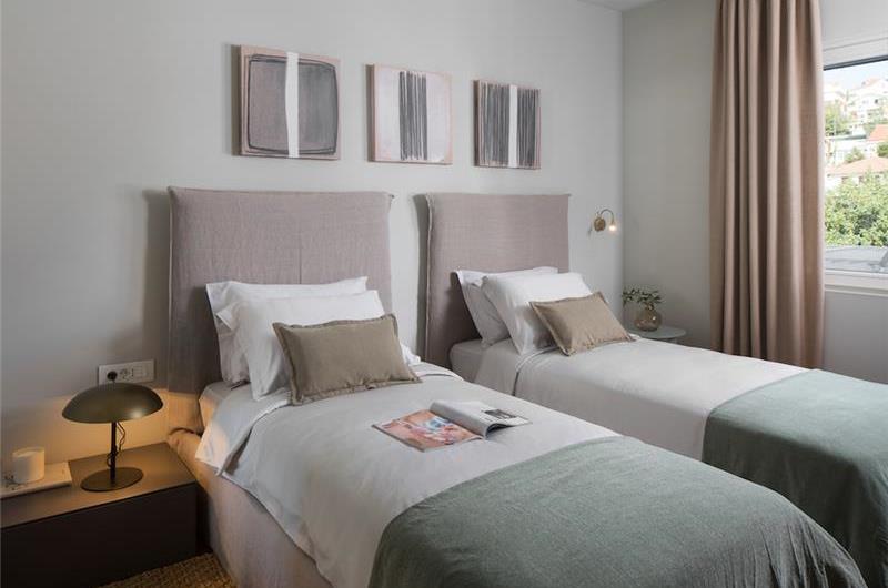 6 bedroom luxury villa with pool in Hvar Town, sleeps 12