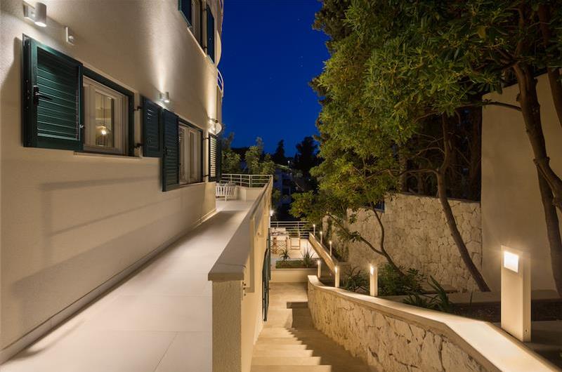 6 bedroom luxury villa with pool in Hvar Town, sleeps 12