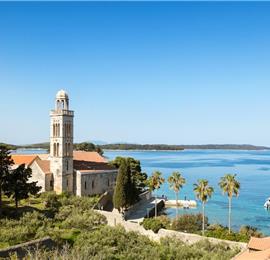 6 bedroom luxury villa with pool in Hvar Town, sleeps 12