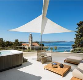 6 bedroom luxury villa with pool in Hvar Town, sleeps 12