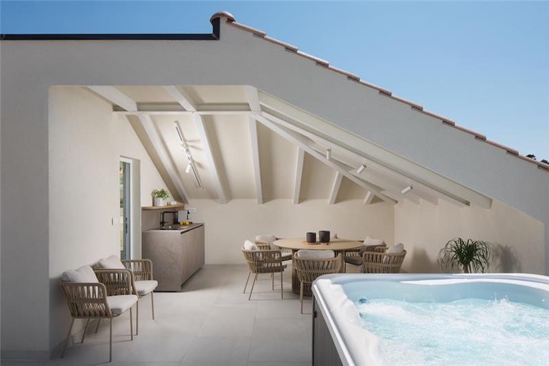 Beachfront villa in Hvar Town, photograph 7