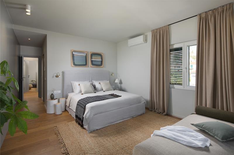 6 bedroom luxury villa with pool in Hvar Town, sleeps 12