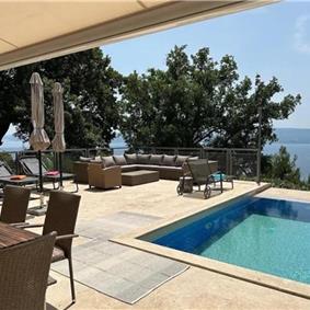 4 bedroom hilltop villa with pool near Jesenice, sleeps 8