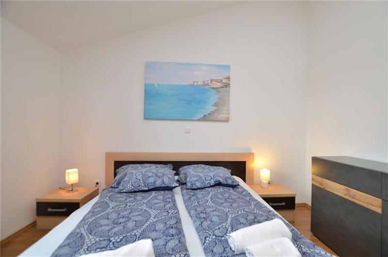 3 bedroom villa with pool near Poreč, sleeps 6