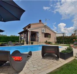 3 bedroom villa with pool near Poreč, sleeps 6