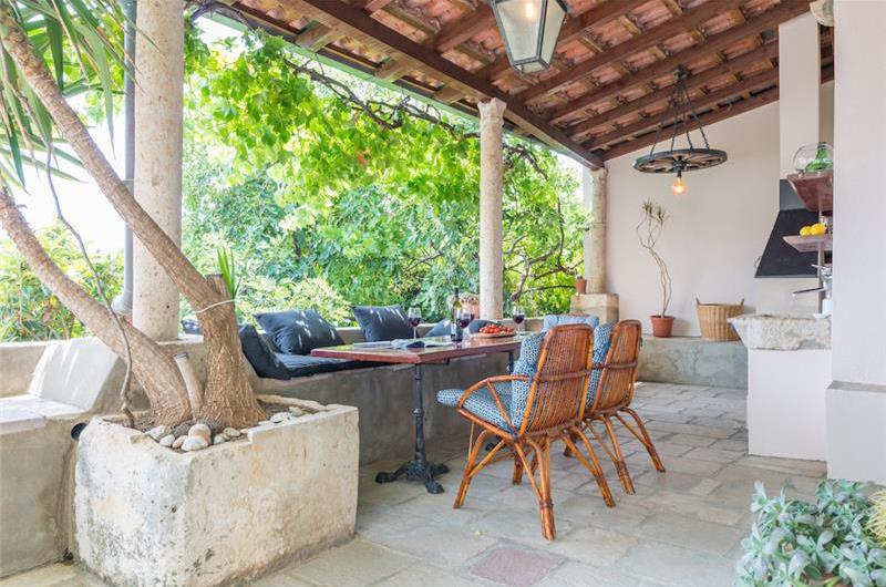 2 bedroom sea view apartment near Dubrovnik old town.