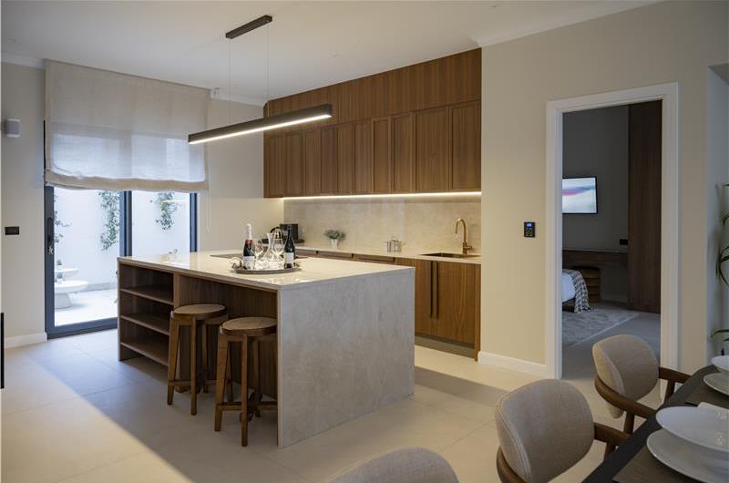 Selection of 5 bedroom seafront villas with pool on Ciovo near Trogir, sleeps 10
