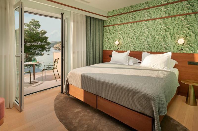 5 bedroom villa with infinity pool and sea views Hvar Town, sleeps 10