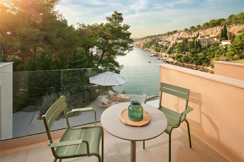 5 bedroom villa with infinity pool and sea views Hvar Town, sleeps 10