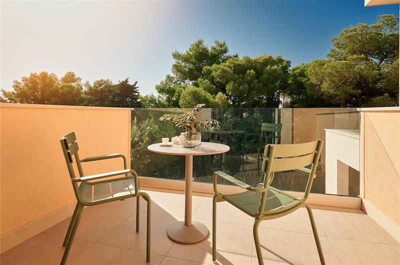 5 bedroom villa with infinity pool and sea views Hvar Town, sleeps 10