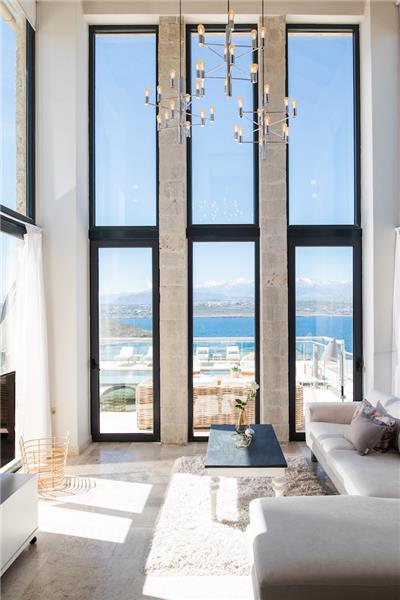 Sea-view villa in Chania, photograph 4