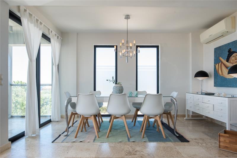 Sea-view villa in Chania, photograph 11