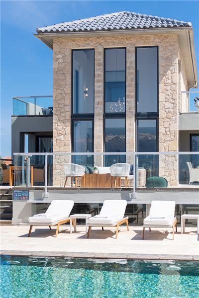 Sea-view villa in Chania, photograph 5