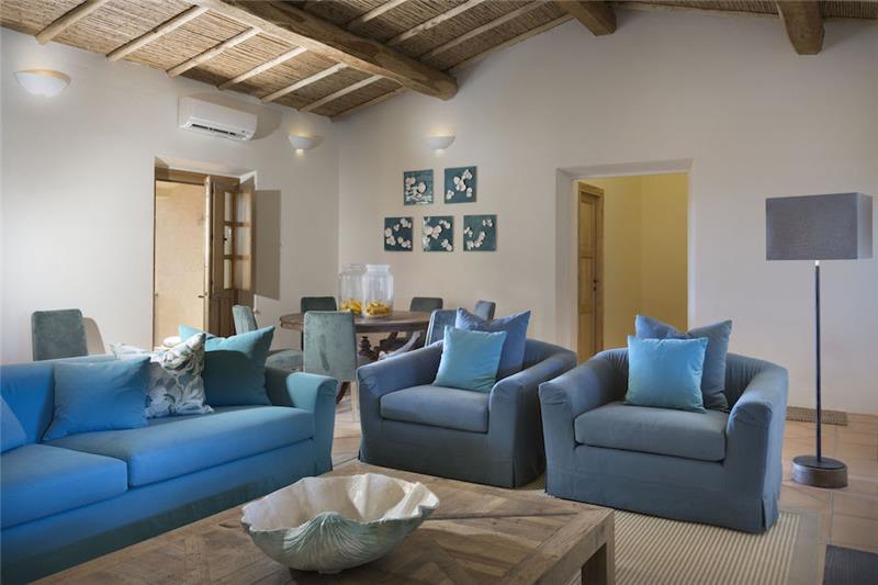 Sea-view villa in Porto Cervo, photograph 11