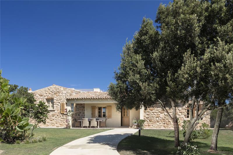 Sea-view villa in Porto Cervo, photograph 4