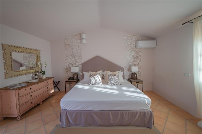 Sea-view villa in Porto Cervo, photograph 21