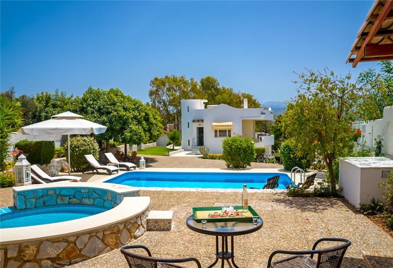Villa in Chania, photograph 7