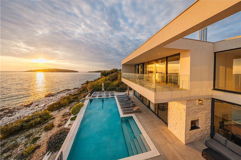 3 x 5 bedroom seafront villa with heated infinity pool near Rogoznica, sleeps 10