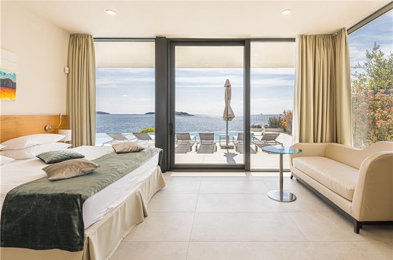 3 x 5 bedroom seafront villa with heated infinity pool near Rogoznica, sleeps 10