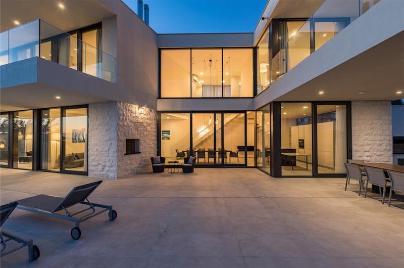 3 x 5 bedroom seafront villa with heated infinity pool near Rogoznica, sleeps 10