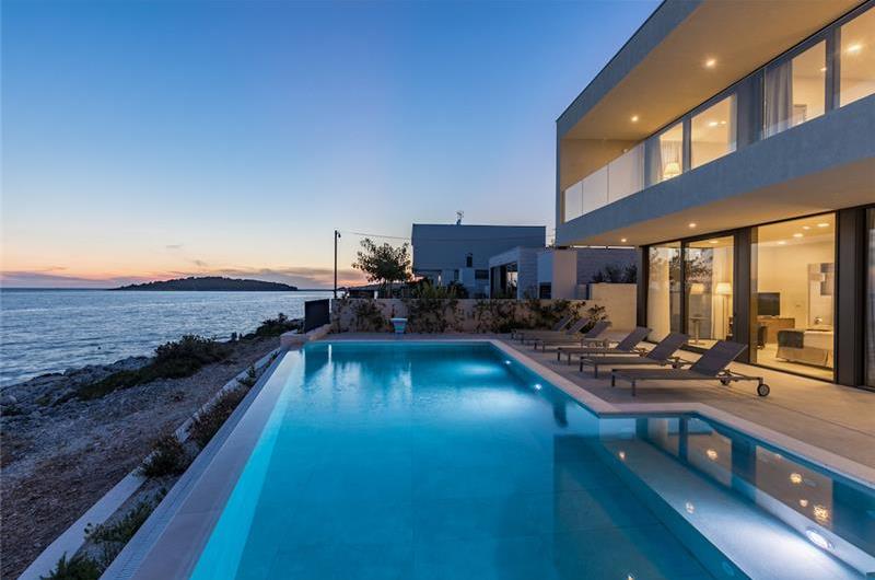 3 x 5 bedroom seafront villa with heated infinity pool near Rogoznica, sleeps 10