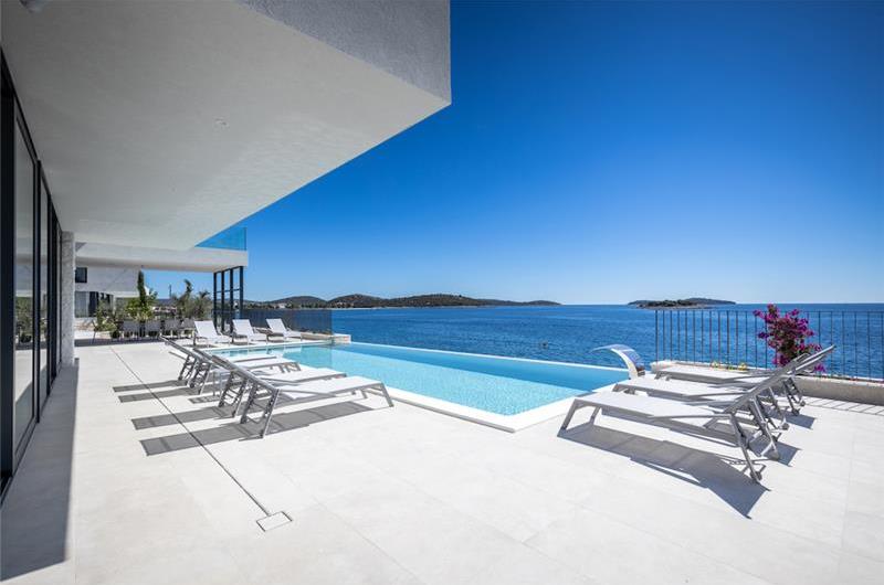 3 x 5 bedroom seafront villa with heated infinity pool near Rogoznica, sleeps 10