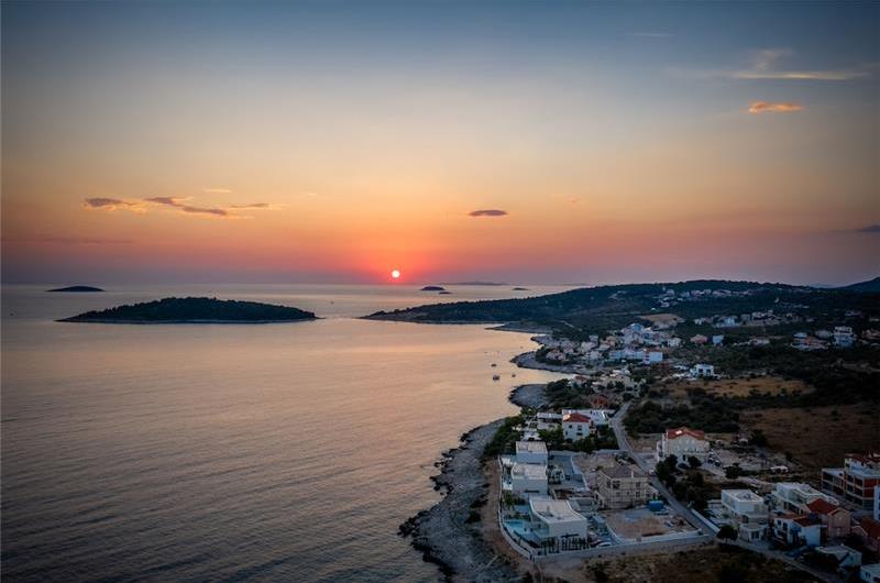 3 x 5 bedroom seafront villa with heated infinity pool near Rogoznica, sleeps 10
