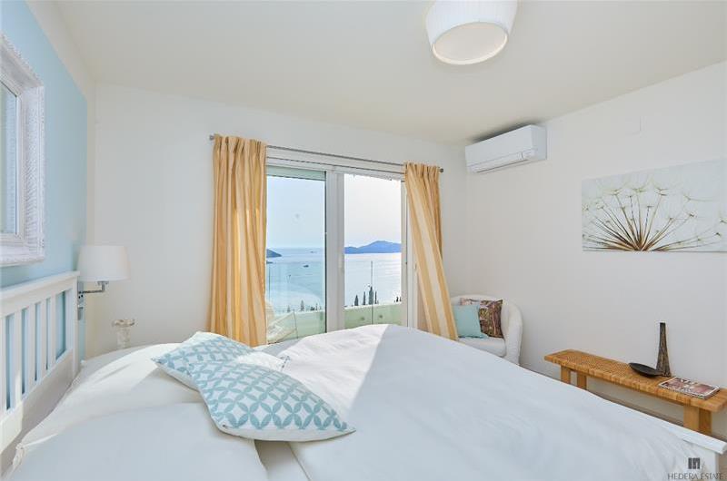 2 bedroom villa with pool, Orasac near Dubrovnik, sleeps 4