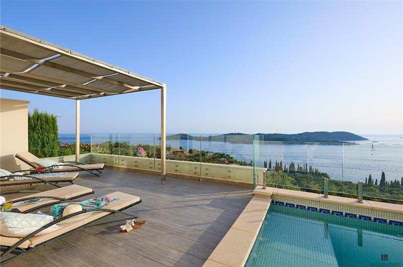 2 bedroom villa with pool, Orasac near Dubrovnik, sleeps 4