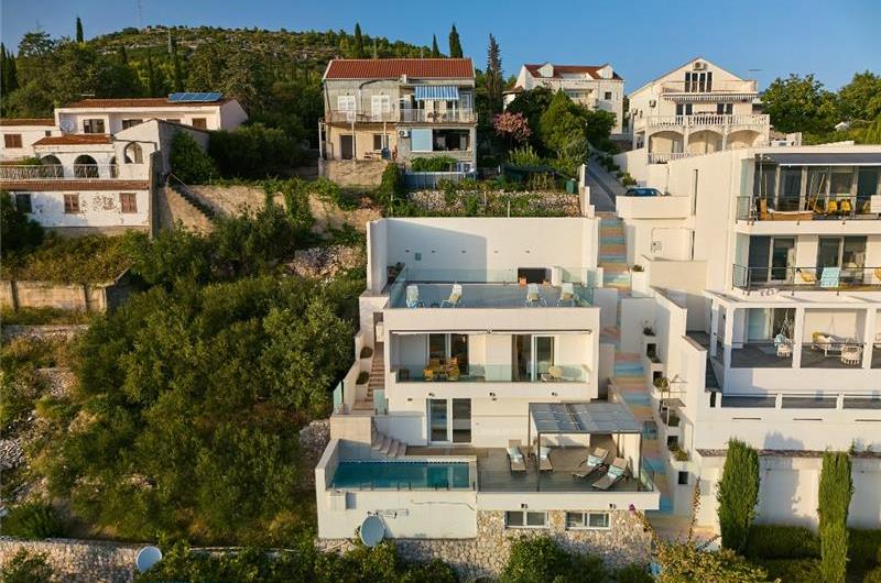 2 bedroom villa with pool, Orasac near Dubrovnik, sleeps 4