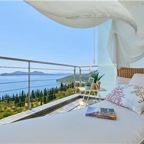 4 bedroom villa with pool and sea view, Orašac, sleeps 8