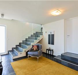 4 bedroom villa with pool and sea view, Orašac, sleeps 8