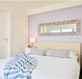 4 bedroom villa with pool and sea view, Orašac, sleeps 8