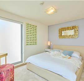 4 bedroom villa with pool and sea view, Orašac, sleeps 8