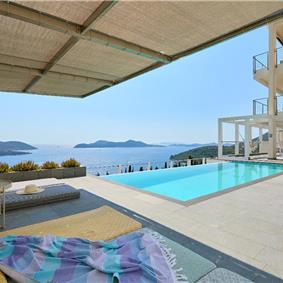 4 bedroom villa with pool and sea view, Orašac, sleeps 8