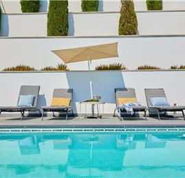 4 bedroom villa with pool and sea view, Orašac, sleeps 8