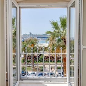 Two-bedroom luxury sea view apartment along Split city sea front sleeps 4