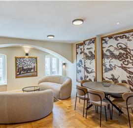 Two-bedroom luxury sea view apartment along Split city sea front sleeps 4