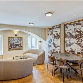 Two-bedroom luxury sea view apartment along Split city sea front sleeps 4