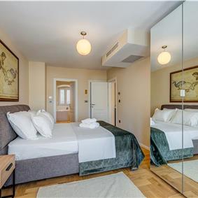Two-bedroom luxury sea view apartment along Split city sea front sleeps 4