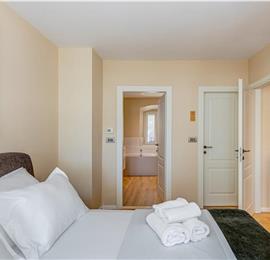 Two-bedroom luxury sea view apartment along Split city sea front sleeps 4