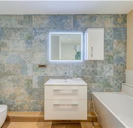 Two-bedroom luxury sea view apartment along Split city sea front sleeps 4