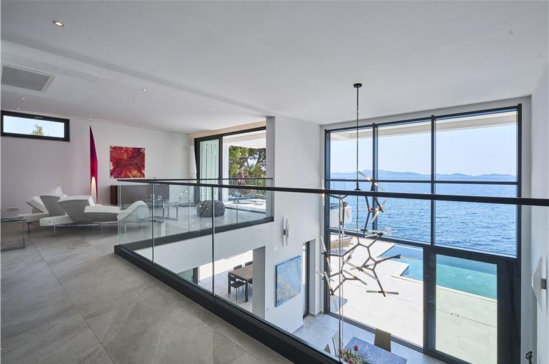 6 bedroom villa with infinity pool and sea views, Korcula Island, sleeps 12