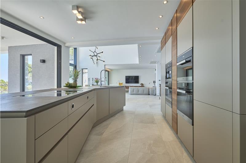 6 bedroom villa with infinity pool and sea views, Korcula Island, sleeps 12