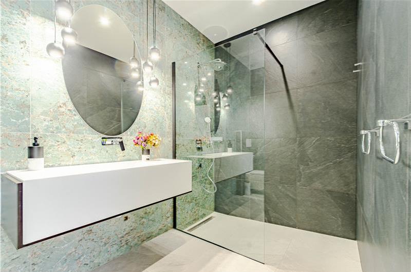 6 bedroom villa with infinity pool and sea views, Korcula Island, sleeps 12