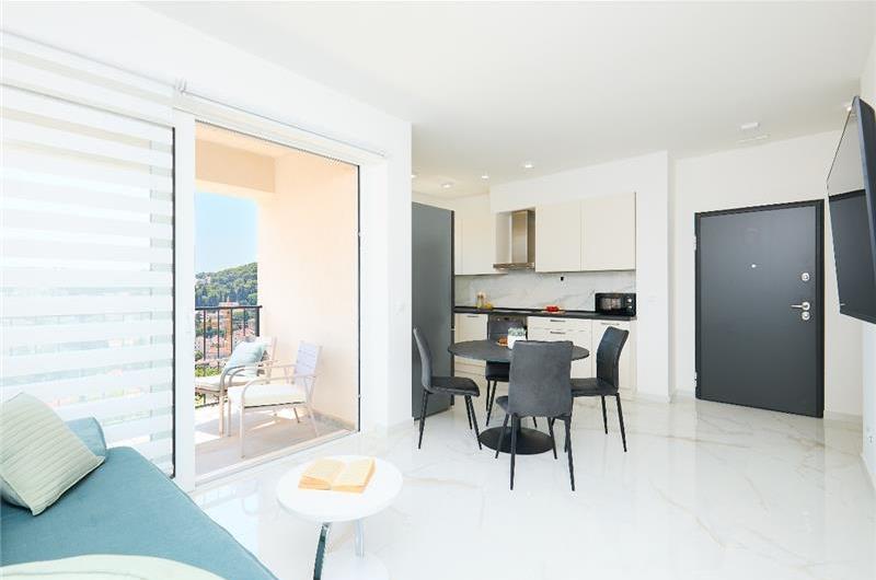2 bedroom apartment in Lapad, Dubrovnik, sleeps 3