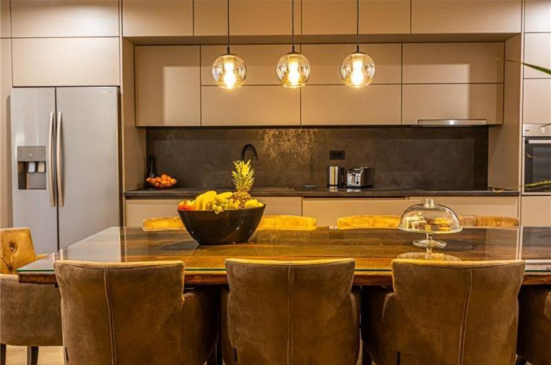 5 bedroom villa with pool near Crikvenica, sleeps 10